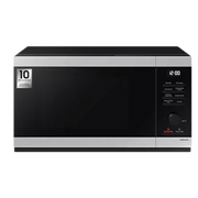 SAMSUNG 1.1 CU FT POWER DEFROST STAINLESS STEEL MICROWAVE MS32DG4504ATAX